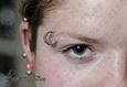 9966 eyebrow piercing_piercing obočí