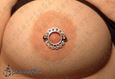 9974 nipple piercing_piercing bradavky